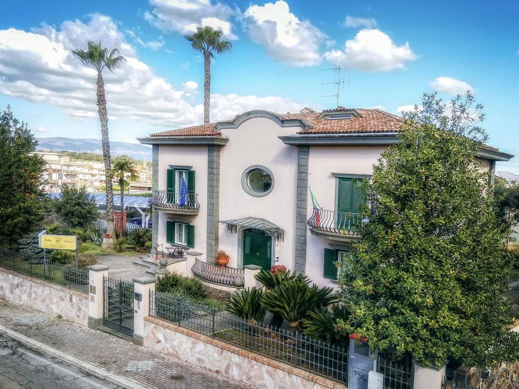 צ'יסטרנה די לטינה Villa Laura מראה חיצוני תמונה
